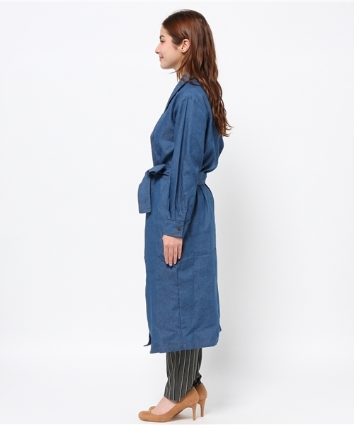 one after another NICE CLAUP(ワンアフターアナザーナイスクラップ)の「【mina4月号掲載 ナイスクラップ】ロングチェスターコート(チェスターコート・レディース・ネイビー/オフホワイト/ブルー・FREE)」の8枚目の写真
