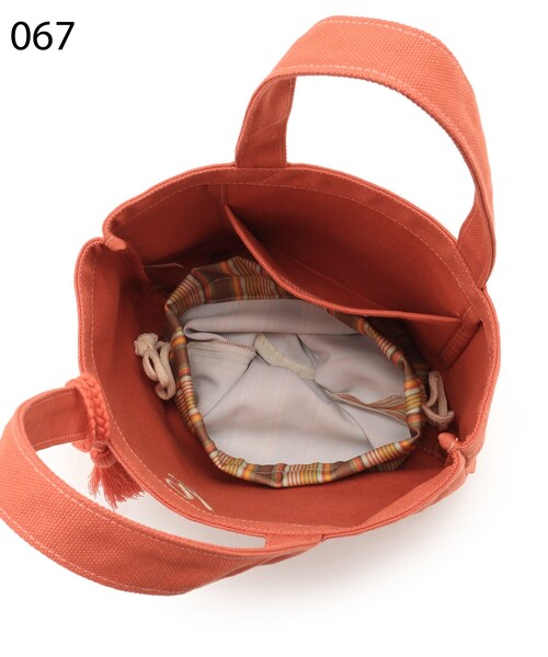 SHOO・LA・RUE（シューラルー）の「◆巾着付きイニシャルトート（トートバッグ・レディース・イエロー/オレンジ/ブルー/グリーン/ブラウン系/パープル系/ピンク系・00）」の17枚目の写真