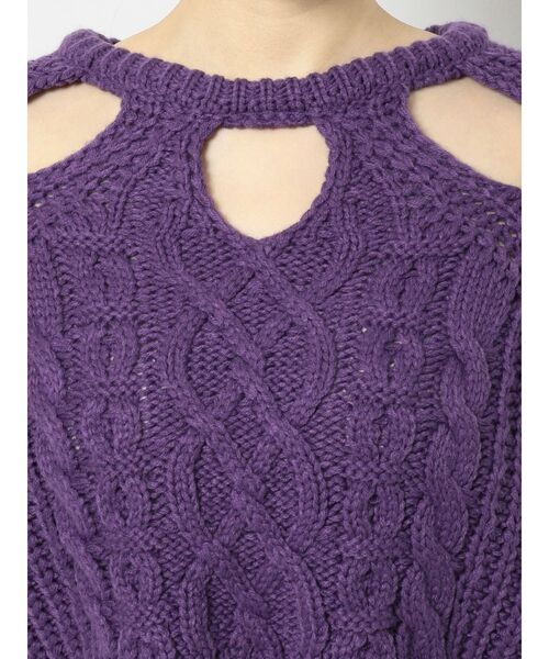 jouetie（ジュエティ）の「カットアウトケーブルショートニット