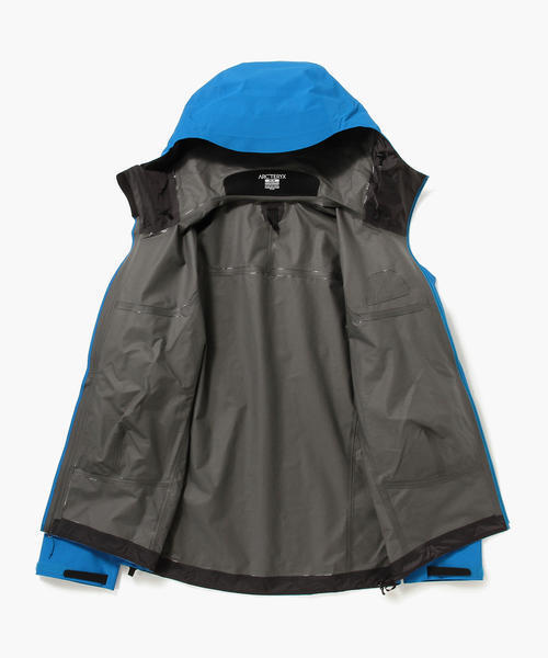 BEAMS（ビームス）の「◇ARC'TERYX /  BETA SL JACKET（ブルゾン・メンズ・ブラック/ブルー系その他・SMALL/MEDIUM/LARGE）」の10枚目の写真