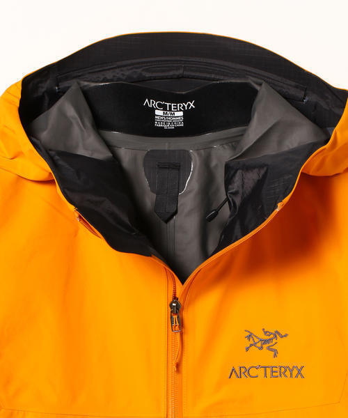 BEAMS（ビームス）の「◇ARC'TERYX /  BETA SL JACKET（ブルゾン・メンズ・ブラック/ブルー系その他・SMALL/MEDIUM/LARGE）」の8枚目の写真