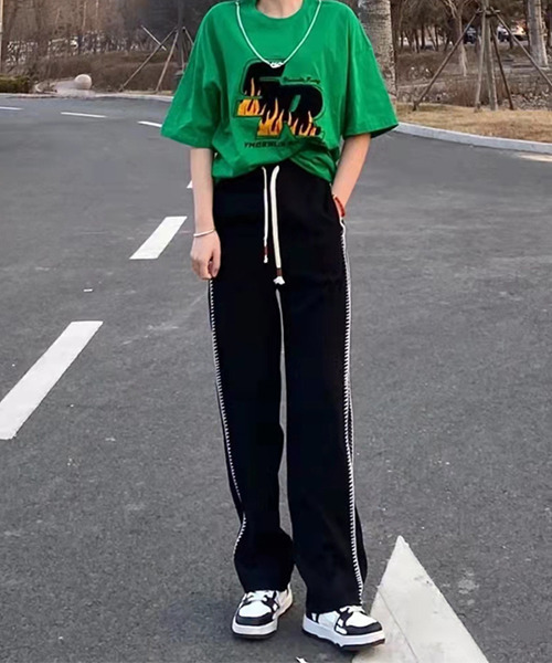 c.u.l（シーユーエル）の「ステッチ風プリント ストレートジャージーパンツ culw286（その他パンツ・レディース・ブラック・M/L）」の4枚目の写真