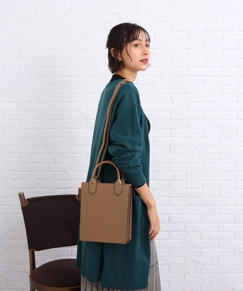 SHOO・LA・RUE(シューラルー)の「◆【2WAY】スクエアショルダーバッグ(ショルダーバッグ・レディース・ブラック/グレー/サンドベージュ・00)」の20枚目の写真