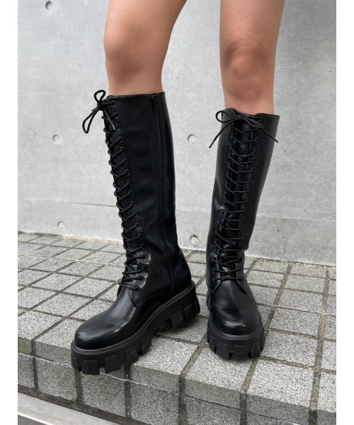 ENVYM（アンビー）の「ＬＡＣＥ ＵＰ ロングブーツ（ブーツ・レディース・ブラック・23.5㎝/22.5㎝/24.5㎝）」の7枚目の写真