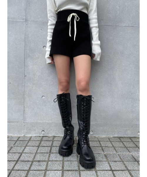 ENVYM（アンビー）の「ＬＡＣＥ ＵＰ ロングブーツ（ブーツ・レディース・ブラック・23.5㎝/22.5㎝/24.5㎝）」の8枚目の写真