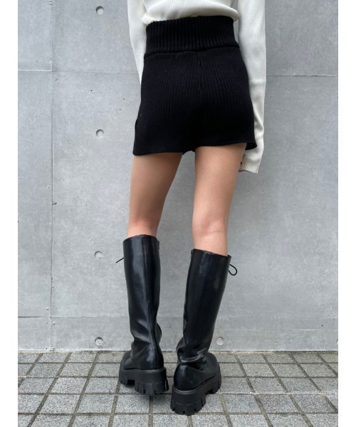 ENVYM（アンビー）の「ＬＡＣＥ ＵＰ ロングブーツ（ブーツ・レディース・ブラック・23.5㎝/22.5㎝/24.5㎝）」の11枚目の写真