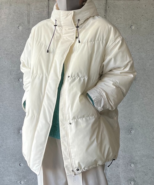 y/m by れぽすけ（イムバイレポスケ）の「ファイバーダウンフードコート（ダウンジャケット/コート・メンズ・ブラック/オフホワイト・FREE）」の4枚目の写真