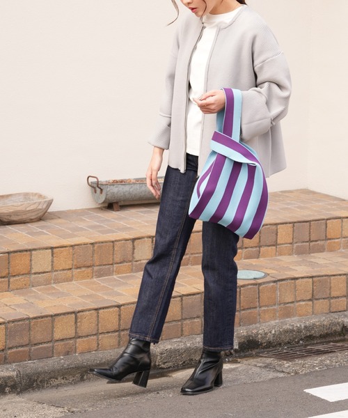 IAMUSE(アイアミューズ)の「ニットミニトートバッグ R0365【IAMUSE】(ハンドバッグ・レディース・ブルー系/オレンジ系/レオパード/ブルーグリーン/ブラック/パープル系/オフホワイト・FREE)」の1枚目の写真