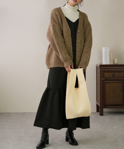 IAMUSE(アイアミューズ)の「ニットミニトートバッグ R0365【IAMUSE】(ハンドバッグ・レディース・ブルー系/オレンジ系/レオパード/ブルーグリーン/ブラック/パープル系/オフホワイト・FREE)」の9枚目の写真