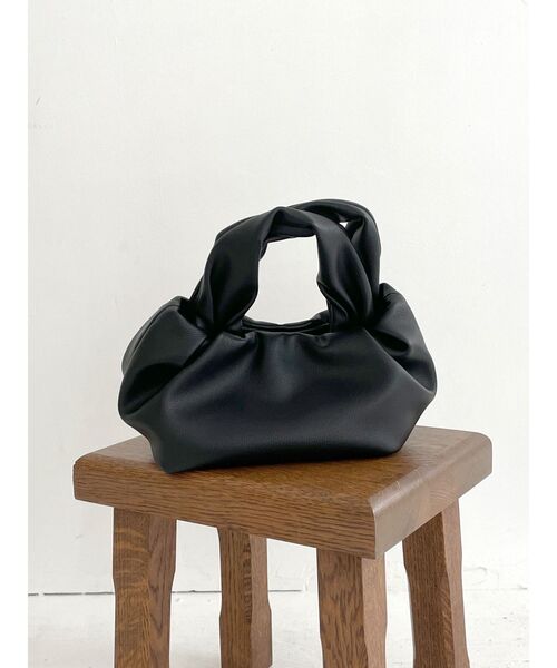 Ungrid（アングリッド）の「ギャザーハンドバッグ（ハンドバッグ・レディース・ブラック/オフホワイト/オレンジ・FREE）」の3枚目の写真