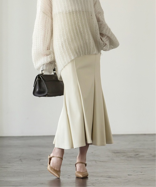 Noble（ノーブル）の「《追加》フェイクレザーマーメイドスカート 3（スカート・レディース・モカ/ホワイト系その他/ブラック・34/36/38）」の13枚目の写真