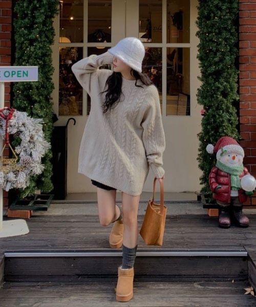 SONA（ソナ）の「SONA バルーンケーブルニットミニワンピース（ワンピース・レディース・アイボリー/ブラック・FREE）」の22枚目の写真