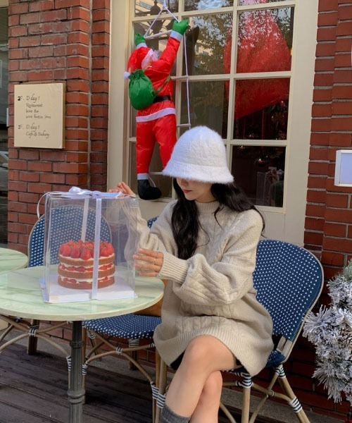 SONA（ソナ）の「SONA バルーンケーブルニットミニワンピース（ワンピース・レディース・アイボリー/ブラック・FREE）」の12枚目の写真