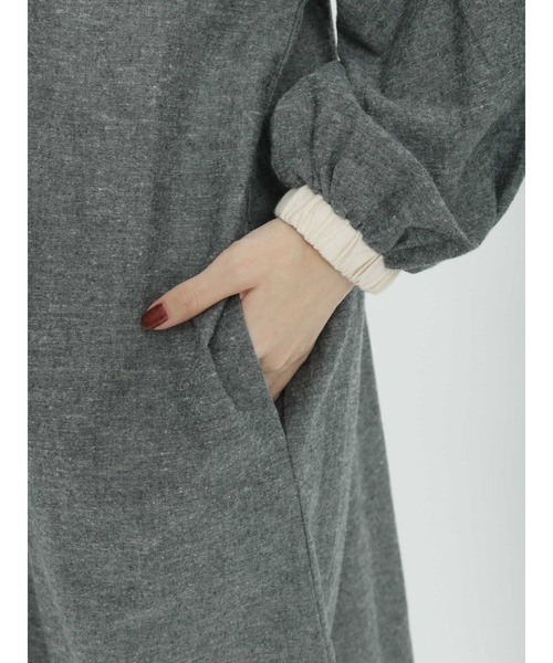 Samansa Mos2(サマンサ モスモス)の「襟配色スタンドカラーワンピース(ワンピース・レディース・ベージュ/ピンク/ブルー/グリーン/チャコール・フリ-)」の19枚目の写真