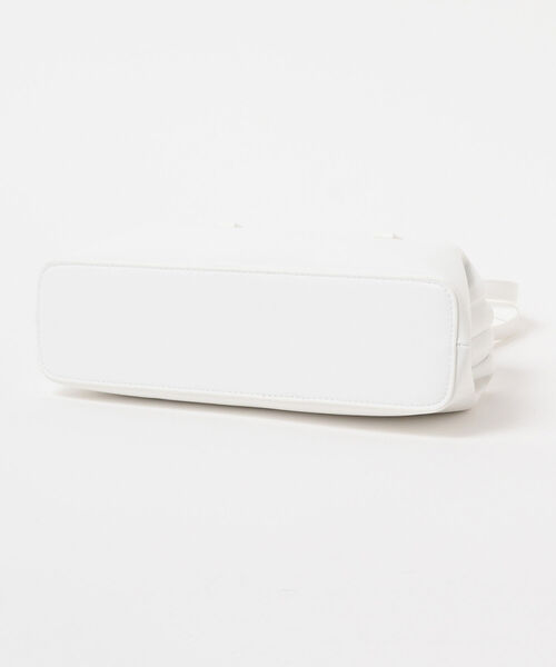 Ray BEAMS(レイビームス)の「RBS / がま口 バッグ(トートバッグ・レディース・ホワイト/ブラック・ONE SIZE)」の6枚目の写真