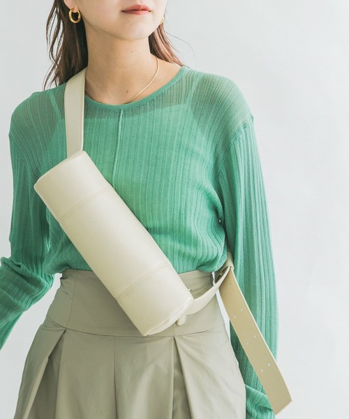 KBF（ケイビーエフ）の「ラウンドボトルBAG（ショルダーバッグ・レディース・ブラック/キャメル/アイボリー・ONE）」の4枚目の写真