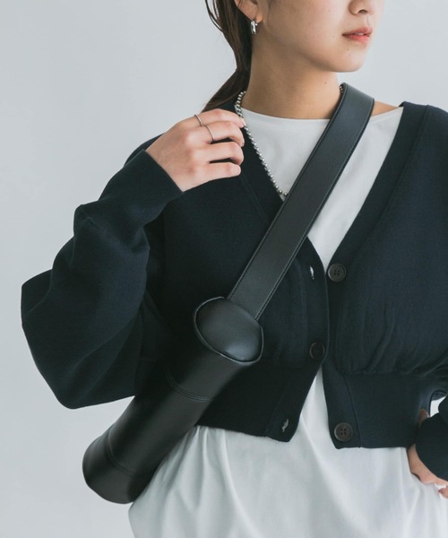 KBF（ケイビーエフ）の「ラウンドボトルBAG（ショルダーバッグ・レディース・ブラック/キャメル/アイボリー・ONE）」の12枚目の写真