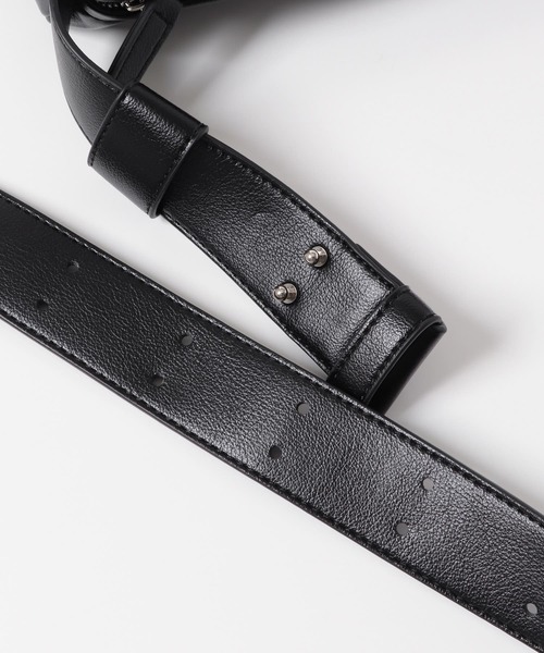 KBF（ケイビーエフ）の「ラウンドボトルBAG（ショルダーバッグ・レディース・ブラック/キャメル/アイボリー・ONE）」の22枚目の写真