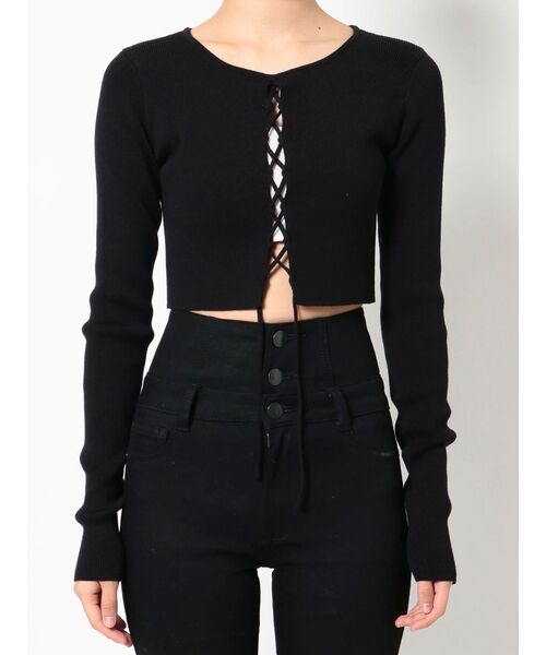 EMODA(エモダ)の「フロントレースフィットトップ(ニット/セーター・レディース・ホワイト/ブラック/ブルー・FREE)」の8枚目の写真