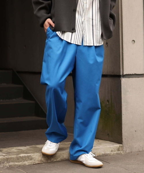 a.v.v（アーヴェヴェ）の「カラーイージーパンツ（その他パンツ・メンズ・アイボリー/グリーン/ブラック/ブルー・46/48）」の20枚目の写真