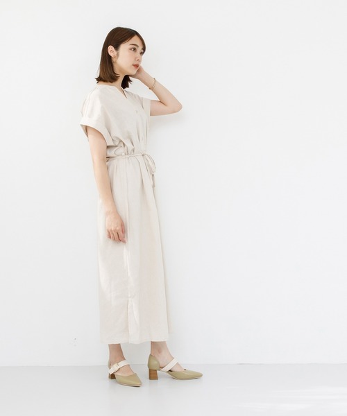 menue（メヌエ）の「ポインテッドトゥセパレートパンプス（パンプス・レディース・グレイッシュベージュ/グリーン/ブラック系/アイボリー・35/36/39/37/38）」の17枚目の写真