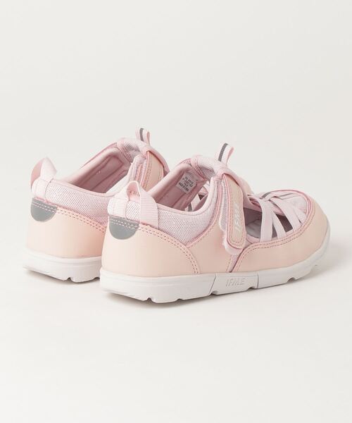 IFME（イフミー）の「KIDS｜IFME センターラインロゴウォーターシューズB（サンダル・キッズ・ブルー/パープル/ピンク・18.5cm/20.0cm/16.0cm/20.5cm/21.0cm/19.5cm/15.0cm/19.0cm/17.0cm/15.5cm/17.5cm/18.0cm/16.5cm）」の16枚目の写真