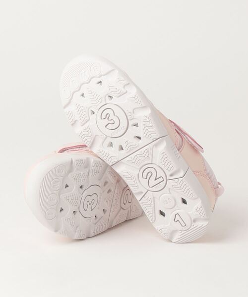 IFME（イフミー）の「KIDS｜IFME センターラインロゴウォーターシューズB（サンダル・キッズ・ブルー/パープル/ピンク・18.5cm/20.0cm/16.0cm/20.5cm/21.0cm/19.5cm/15.0cm/19.0cm/17.0cm/15.5cm/17.5cm/18.0cm/16.5cm）」の17枚目の写真