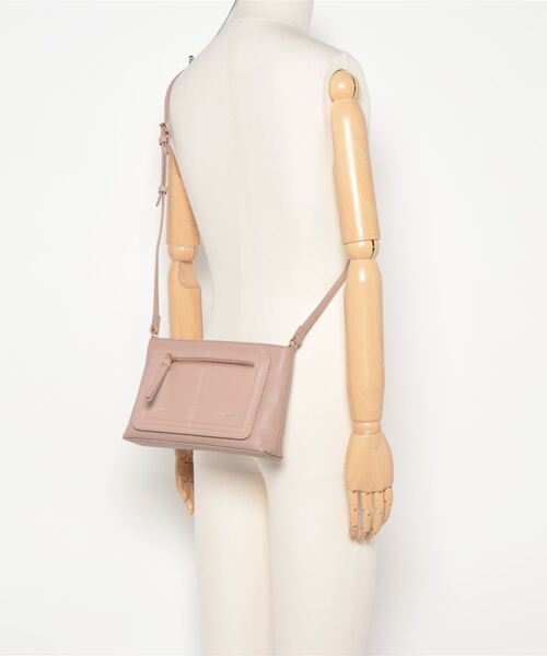 Ted Baker（テッドベーカー）の「NISHU ジップディテール クロスボディバッグ（ショルダーバッグ・レディース・ブラック/ベージュ系その他6・O/S）」の3枚目の写真