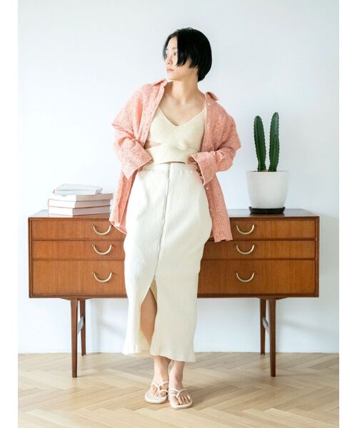 Ungrid（アングリッド）の「アシメフラットサンダル（サンダル・レディース・ブラック/アイボリー・S/M/L）」の18枚目の写真