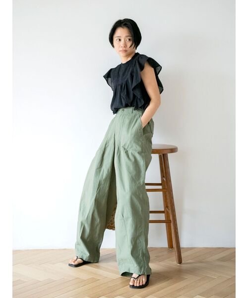 Ungrid（アングリッド）の「アシメフラットサンダル（サンダル・レディース・ブラック/アイボリー・S/M/L）」の7枚目の写真