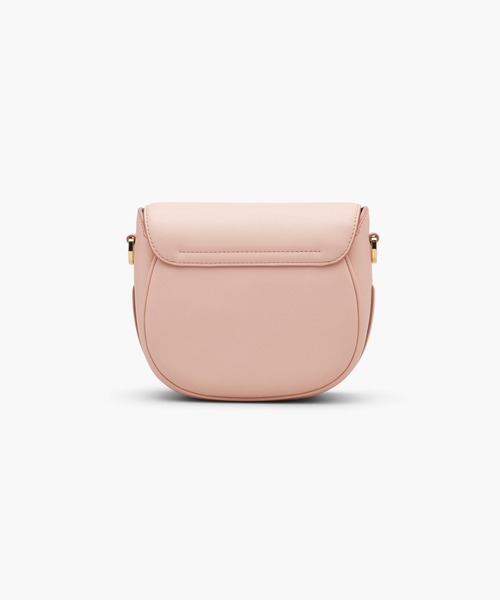 MARC JACOBS(マークジェイコブス)の「THE LEATHER COVERED J MARC SMALL SADDLE BAG/ザ レザー カバード Jマーク スモール サドルバッグ(ショルダーバッグ・レディース・ホワイト系/オレンジ/ブラック/レッド/ピンク/ローズ/ライトカーキ/キャメル/ピンク系/オレンジ系/グレイッシュベージュ・ONE SIZE)」の14枚目の写真
