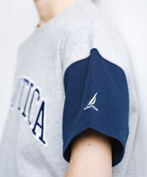 NAUTICA（ノーティカ）の「【NAUTICA/ノーティカ】サテンアップリケロゴ半袖Tシャツ（Tシャツ/カットソー・キッズ・グリーン/杢グレー/オフホワイト/オレンジ/ネイビー・M/L/XL/XS/S）」の21枚目の写真