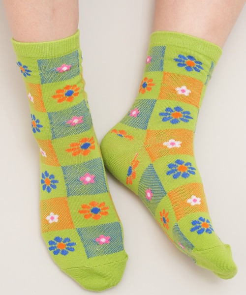 WEGO(ウィゴー)の「WEGO/レトロフラワークルーソックス(ソックス/靴下・レディース・ホワイト/グリーン/パープル・23-25cm)」の6枚目の写真