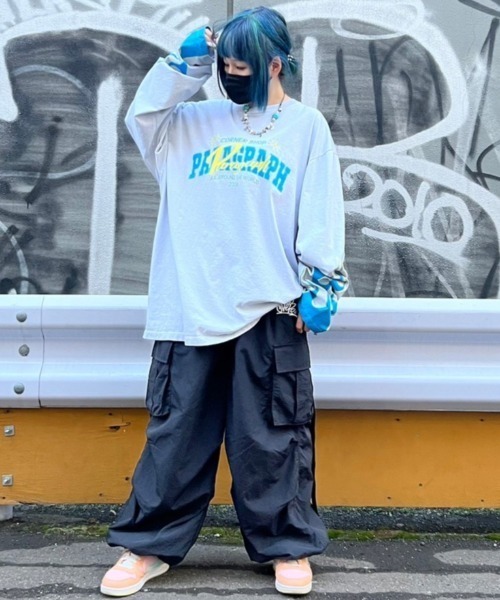 Paragraph(パラグラフ)の「A'GEM/9 × .kom『paragraph/パラグラフ』ファイアーダブルロゴ長袖Tシャツ(Tシャツ/カットソー・メンズ・ブラック/グレー・FREE)」の6枚目の写真