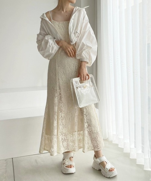 one after another NICE CLAUP(ワンアフターアナザーナイスクラップ)の「バッククロス/シャーリングキャミワンピース(ワンピース・レディース・ブラック/アイボリー/ピンク/ホワイト系その他・FREE)」の13枚目の写真