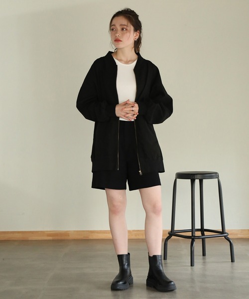 aity(アイティ)の「パフスリーブロング丈MA-1(MA-1・レディース・ブラック/ベージュ/カーキ・M)」の17枚目の写真