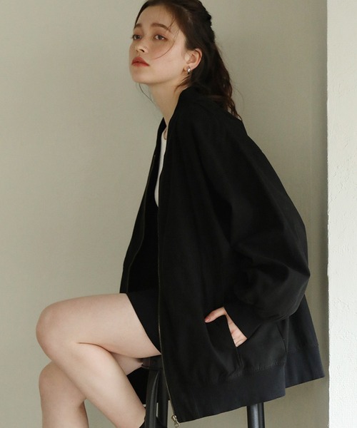 aity(アイティ)の「パフスリーブロング丈MA-1(MA-1・レディース・ブラック/ベージュ/カーキ・M)」の18枚目の写真