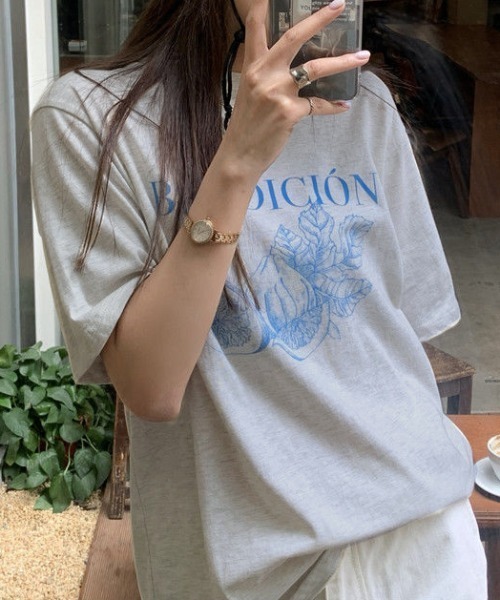 mebole（メボレ）の「フルーツプリントtee（Tシャツ/カットソー・レディース・グレー・FREE）」の5枚目の写真