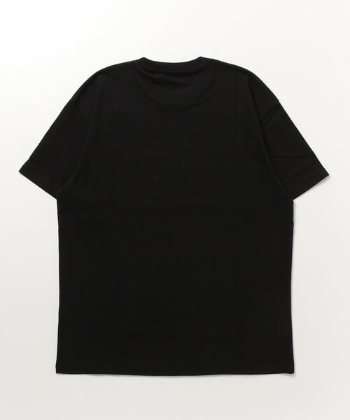 Carhartt WIP(カーハートダブリューアイピー)の「CARHARTT WIP S/S CHASE T-SHIRTカーハート ワークインプログレス ワンポイント Tシャツ(Tシャツ/カットソー・メンズ・ホワイト/ブラック/アッシュ/ダークネイビー・LARGE/X-LARGE/XX-LARGE/SMALL/MEDIUM/X-SMALL)」の16枚目の写真