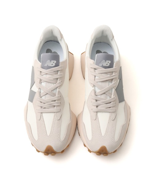 NEW BALANCE(ニューバランス)の「New Balance U327(スニーカー・メンズ・ホワイト系その他2/ホワイト/ホワイト系その他・22.5cm/23.0cm/23.5cm/24.0cm/24.5cm/25.0cm/25.5cm)」の5枚目の写真