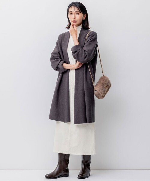 23区(ニジュウサンク)の「セミウーステッド ハイネック ニット(ニット/セーター・レディース・ブラック系/ベージュ系/ダルブルー系/アイボリー系・46/44)」の10枚目の写真