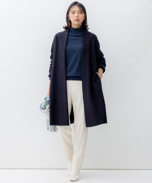 23区(ニジュウサンク)の「セミウーステッド ハイネック ニット(ニット/セーター・レディース・ブラック系/ベージュ系/ダルブルー系/アイボリー系・46/44)」の19枚目の写真