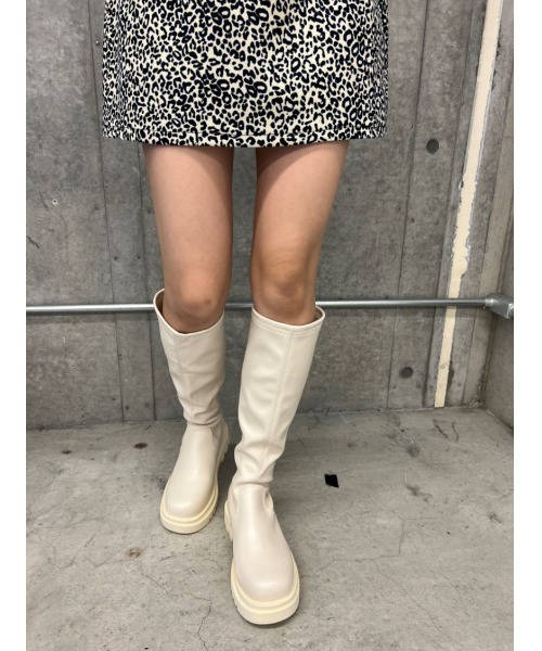 PHILLY(フィリー)の「【PHILLY】ストレッチロングブーツ(ブーツ・レディース・ブラック/アイボリー・SMALL/MEDIUM)」の8枚目の写真