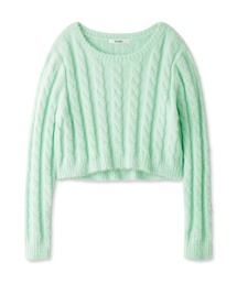 ケーブルクロップドニット