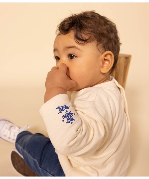 PETIT BATEAU（プチバトー）の「プリント長袖Ｔシャツ（Tシャツ/カットソー・キッズ・ライトブルー/ネイビー/オフホワイト/ライトグレー/レッド/イエロー/ホワイト×レッド・18MONTH/12MONTH/36MONTH/24MONTH）」の21枚目の写真