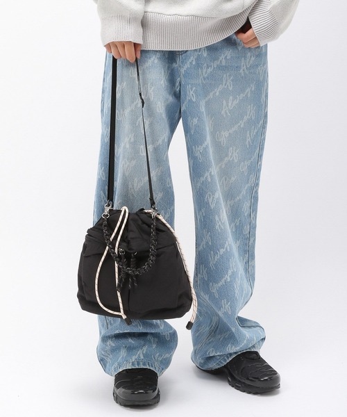 Anui（アニュイ）の「【UNISEX/CONTROL FREAK】ナイロン2WAYミニBAG（ショルダーバッグ・レディース・カーキ/ブラック・FREE）」の4枚目の写真