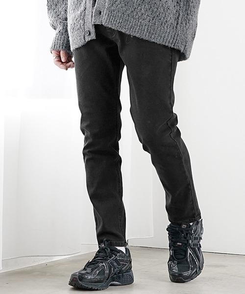 MinoriTY（マイノリティ）の「【MinoriTY】ゆるフィットストレッチ素材スリムテーパードデニムパンツ スキニーパンツ 【ショート丈】（デニムパンツ・メンズ・ライトブラック/ブルー/ブラック/ライトブルー/ワンウォッシュ・XL/L/M）」の2枚目の写真