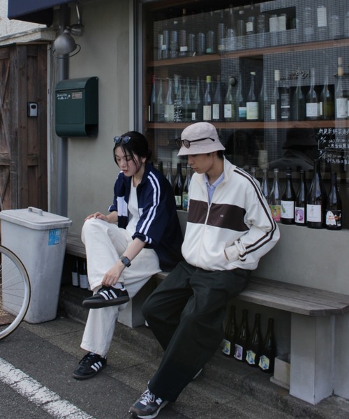 BROKEN BASE（ブロークンベース）の「ワンポイント刺繍配色トラックジャケット（ブルゾン・メンズ・アイボリー/ネイビー・MEDIUM/LARGE）」の11枚目の写真