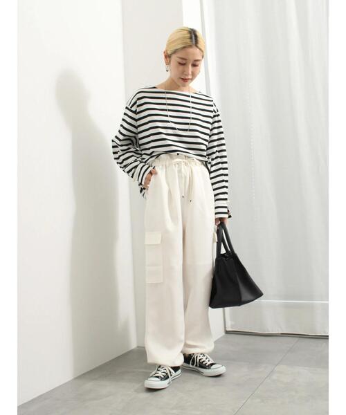 Samansa Mos2 blue(サマンサモスモスブルー)の「◎裾ドロストカーゴパンツ(カーゴパンツ・レディース・グレー/ブラック/オフホワイト・F)」の5枚目の写真