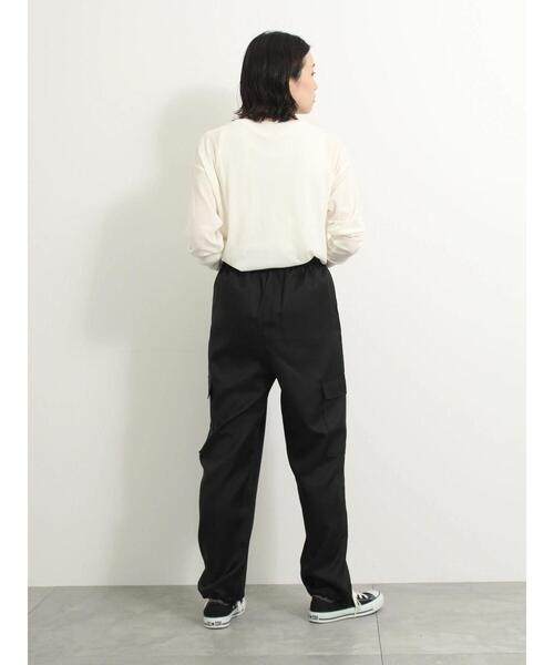 Samansa Mos2 blue(サマンサモスモスブルー)の「◎裾ドロストカーゴパンツ(カーゴパンツ・レディース・グレー/ブラック/オフホワイト・F)」の16枚目の写真